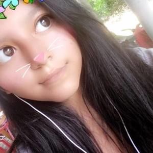 Meet your Posher, Angelica